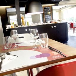 Restaurant HOTEL RESTAURANT CAMPANILE BIARRITZ Fotos