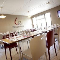 Ресторан CAMPANILE BORDEAUX EST  Artigues Fotos
