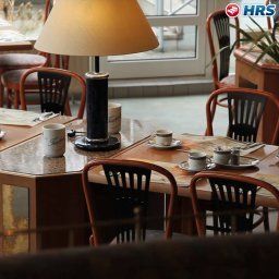 Sala colazione nel ristorante SensCity Berlin Spandau Fotos