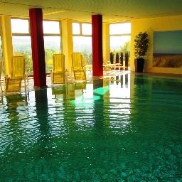Piscina Betz Landhotel Fotos