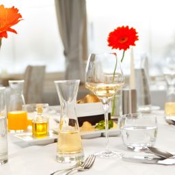Sala de desayuno en el restaurante Weissenseerhof Bio-Vitalhotel Fotos
