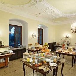 Буфет Schloss Weikersdorf Fotos