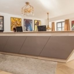 Recepción Schloßberghotel Fotos