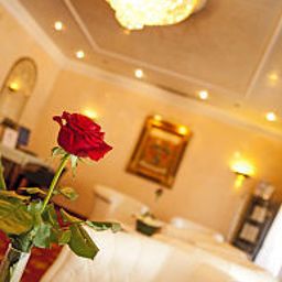 Vista all'interno Best Western Neue Post Fotos