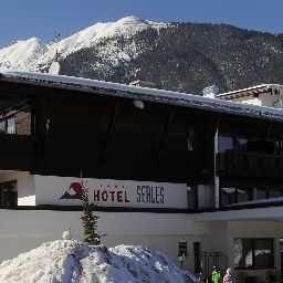 Exterior view Serles Fotos
