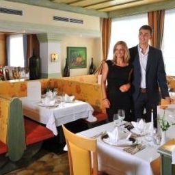 Breakfast room within restaurant Serles Fotos
