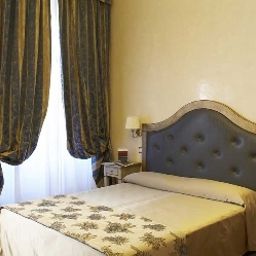 Zimmer Dei Priori Fotos