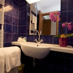 Bathroom Graal Fotos