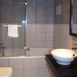 Cuarto de baño Hôtel de l'Ange Fotos