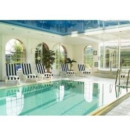 Pool Chateau d Isenbourg Grandes Etapes Francaises Fotos