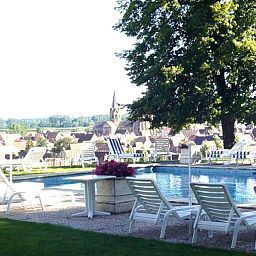 Pool Chateau d Isenbourg Grandes Etapes Francaises Fotos