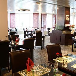Breakfast room within restaurant Le Forum INTER-HOTEL Fotos