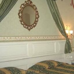  Le Chateau D Anthes Fotos