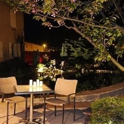 Terraza Des Grands Vins Logis Fotos