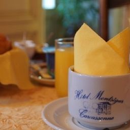 Sala śniadaniowa w restauracji Montsegur Logis Fotos