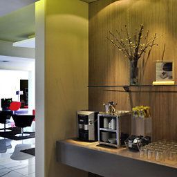 Bar Novotel Girona Aeropuerto Fotos