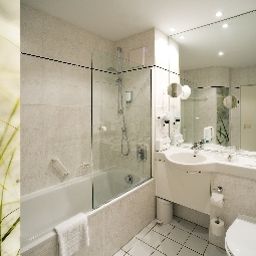 Badezimmer Holiday Inn MUNICH - UNTERHACHING Fotos