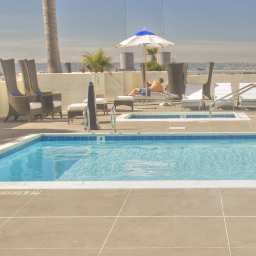 Basen DoubleTree by Hilton San Diego Downtown Fotos