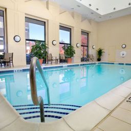 Piscine Crowne Plaza ENGLEWOOD Fotos