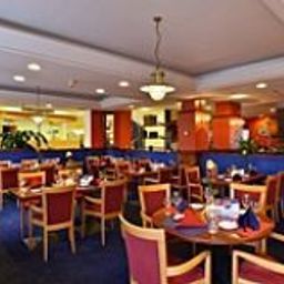 Breakfast room within restaurant balladins Superior Köln Airport Fotos