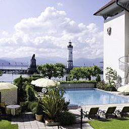 Бассейн Bayerischer Hof Fotos