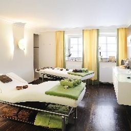 Тренажерный зал Bayerischer Hof Fotos