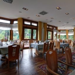  Im Wiesengrund Fotos