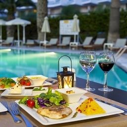 Ristorante Sun Beach Resort Complex Fotos