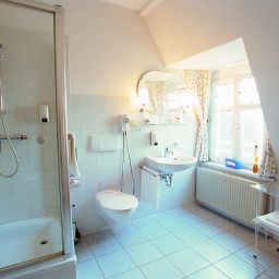 Badezimmer Kormoran Garni Fotos