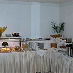 Buffet Zentrum Fotos