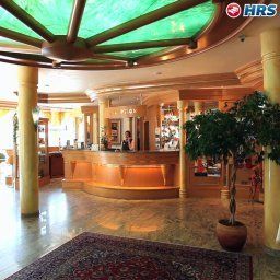 Empfang Altdorfer Hof AKZENT Hotel Fotos