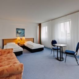  Am Südtor Fotos