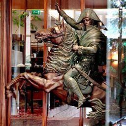 Интерьер Napoleon Fotos