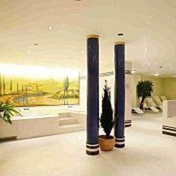 Wellnessbereich Parkhotel Schloss Hünigen Fotos