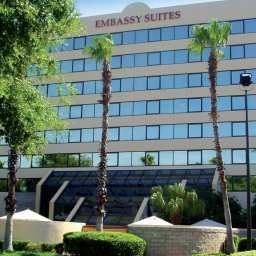 Widok zewnętrzny Embassy Suites Orlando  International DriveJamaican Court Fotos