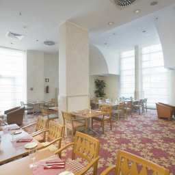 Restaurant Hilton Rome Airport hotel Fotos