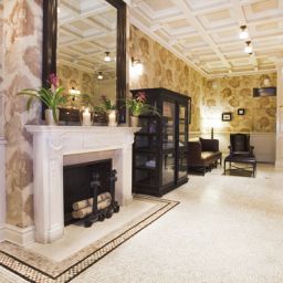 Hall Hotel Wales Fotos
