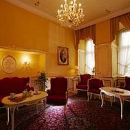 Vista all'interno Best Western Premier Schlosshotel Römischer Kaiser Fotos