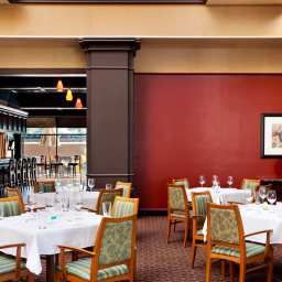 Restaurant Hilton ChicagoOak Brook Suites Fotos