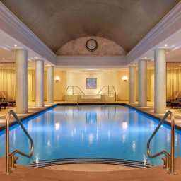Бассейн Hilton Short Hills Fotos