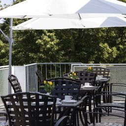 Terrasse Blutenburg Garni Fotos