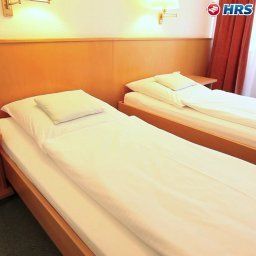 Room Stadt Pasing Garni Fotos