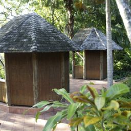  Bloomfield Lodge - Beautifully Fotos