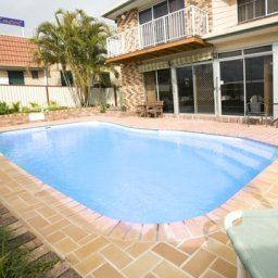 Pool Comfort Inn Marco Polo Fotos