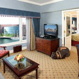 Suite Boston Harbor Hotel Fotos