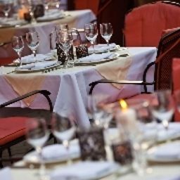 Restaurant The Imperial Riding School Renaissance Vienna Hotel Fotos
