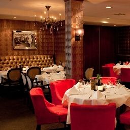 Salle du petit-déjeuner située dans le restaurant Gouden Leeuw van der Valk Fotos