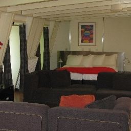 Family room The Bridge Fotos