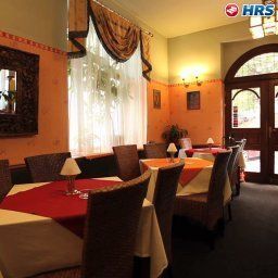 Breakfast room within restaurant Aron Fotos