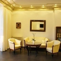 Hall Am goldenen Strauss AKZENT Hotel Fotos